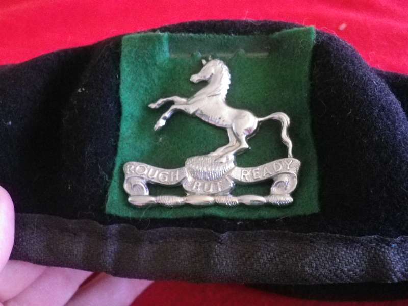 SADF - NATAL MOUNTED RIFLES  BERET  - RIM  56CM / 22"               (8951)