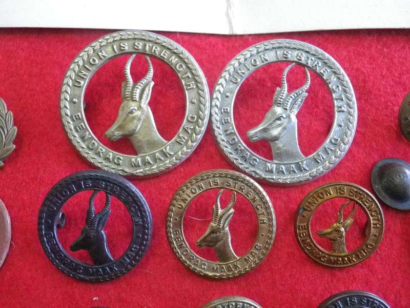 SAUDF - WW1 / WW2 MIXED LOT, INCL. ID CARD, DOG TAGS, BADGES, ETC.    (161)