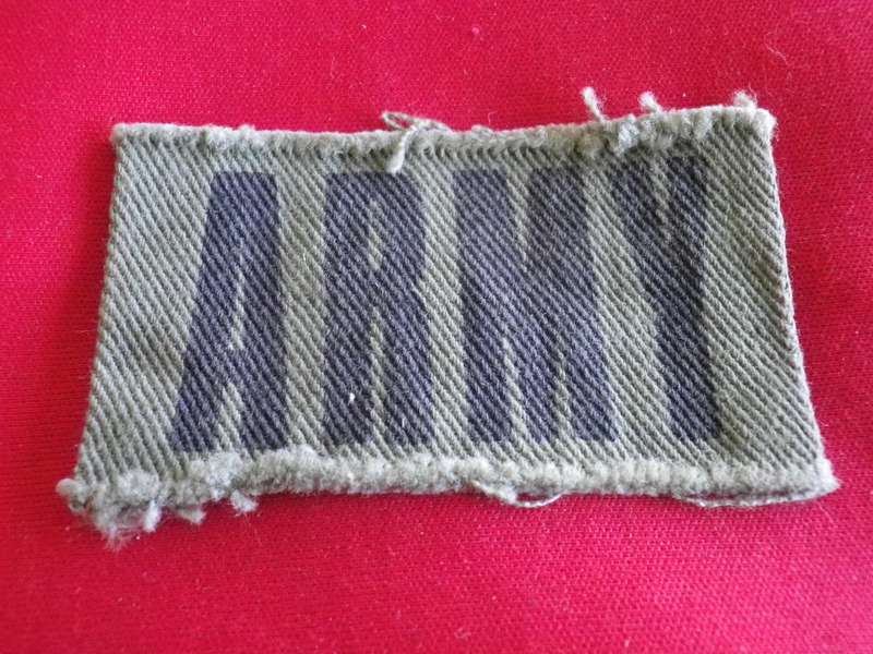 RHODESIAN ARMY SECOND PATTERN CHEST TITLE     (8672)