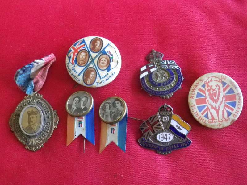 BRITISH / SA / ROYAL FAMILY 1947 VISIT  -     LOT OF LAPEL PINS           (8990)