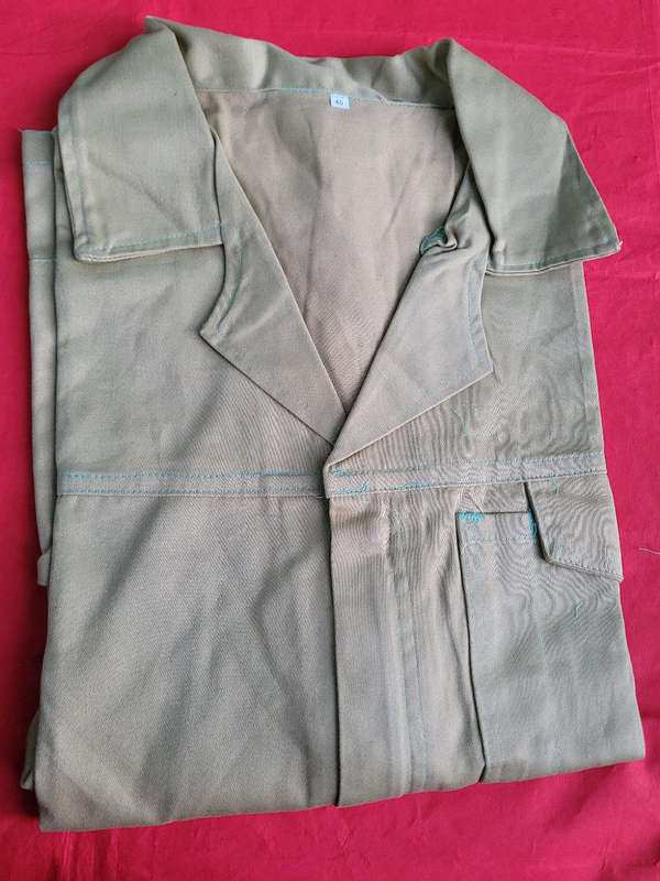2-Piece  SABS Approved Triple-Stitched MB Everlast Work-Suit. Chest Size 132,  Waist 122