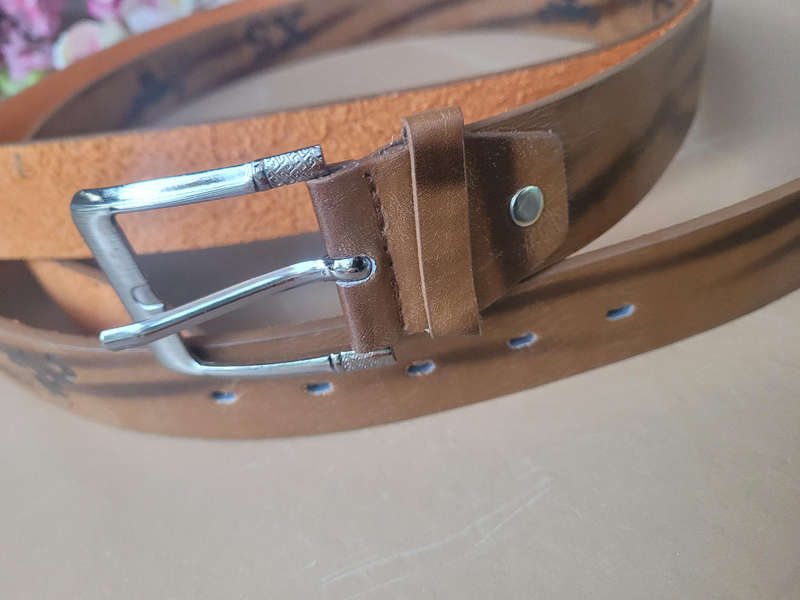 Men's vintage-styled cow-boy leather belt (2x available)