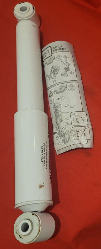 UNUSED/UNBOXED Gabriel Shock Absorber  (G4588)