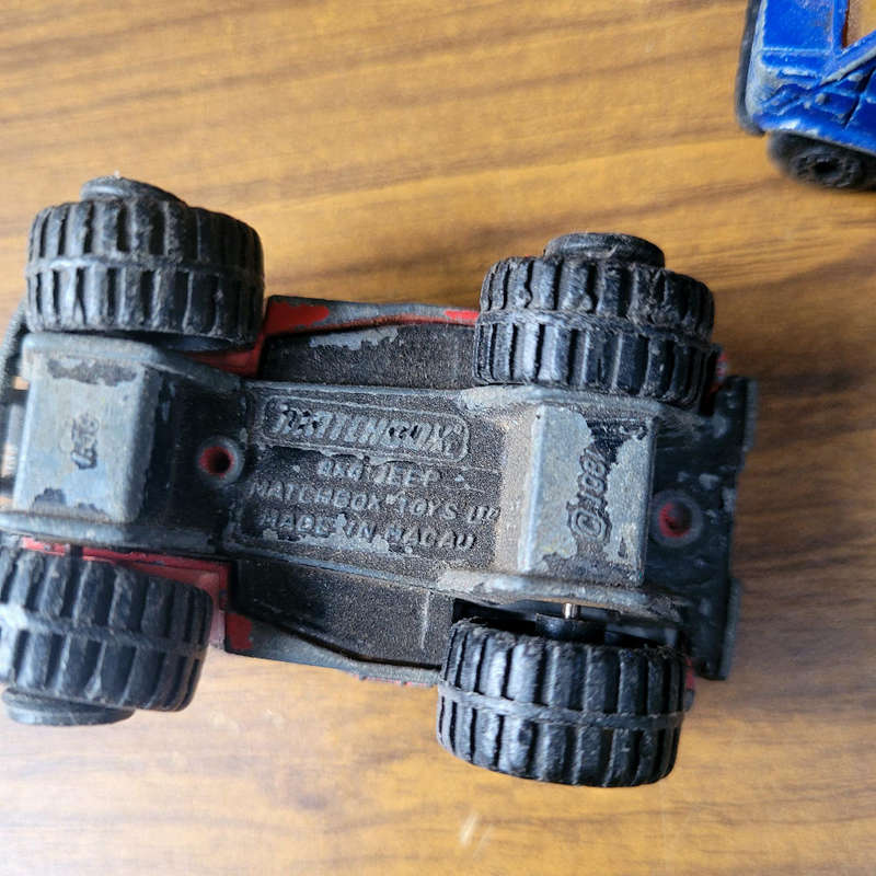 A Variety Of 50x Collector`s Toys (Bid Per Lot Of 50x)