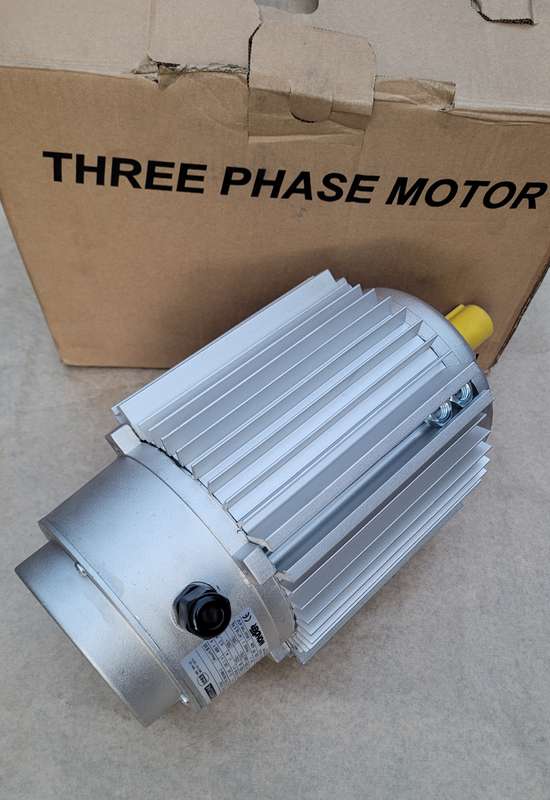 3Kw BRAND NEW, BOXED BMG 3-Phase Electric Motor.    LAST ONE...