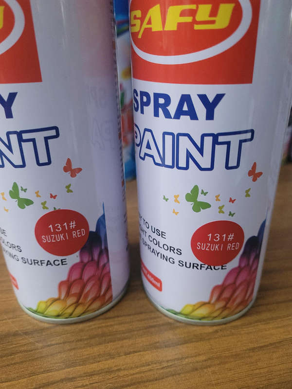 400g Multi-Coloured Spray Paint Lot - Expiry: 2025 / 2026 / 2028 - Bid per Lot of 10x Cans