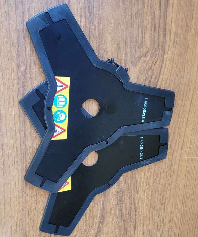 Brush Cutter Blade Attachments (1.4x255.25.4) Bid Per Piece