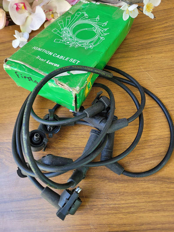 LUCAS Unused FORD FIESTA Ignition Cable Set 10/18