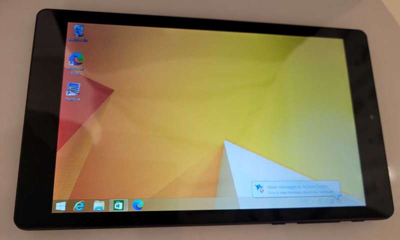 Windows 8" 16Gb NEXT BOOK WI-FI Tablet. (Almost Brand New)
