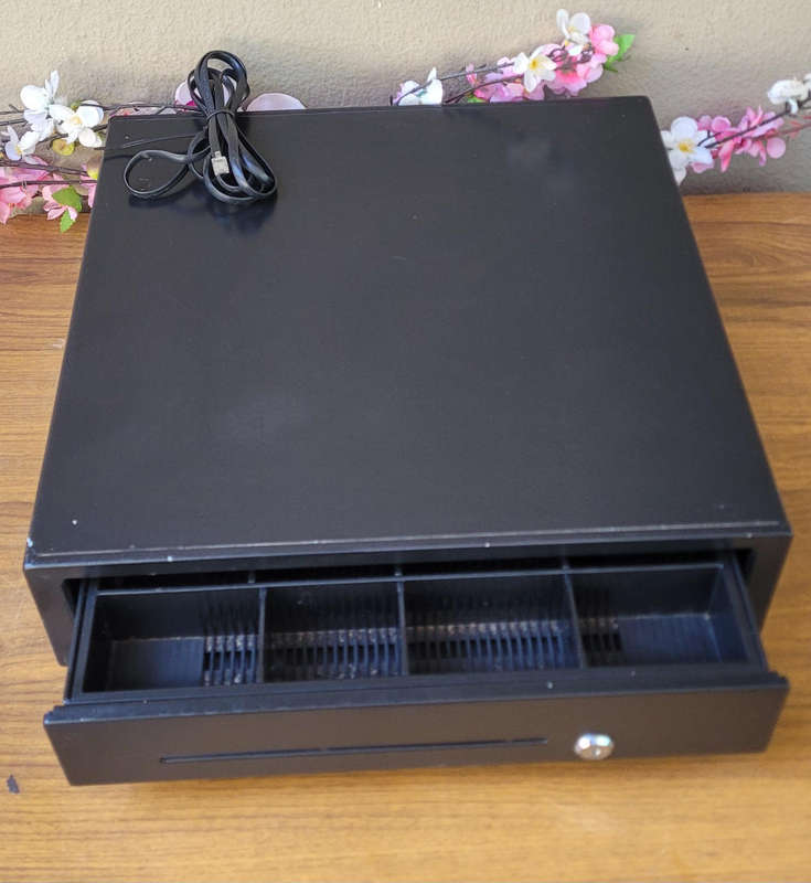 POS Cash Drawer. COM Cable Still Attached. (Unlocked-No Keys).