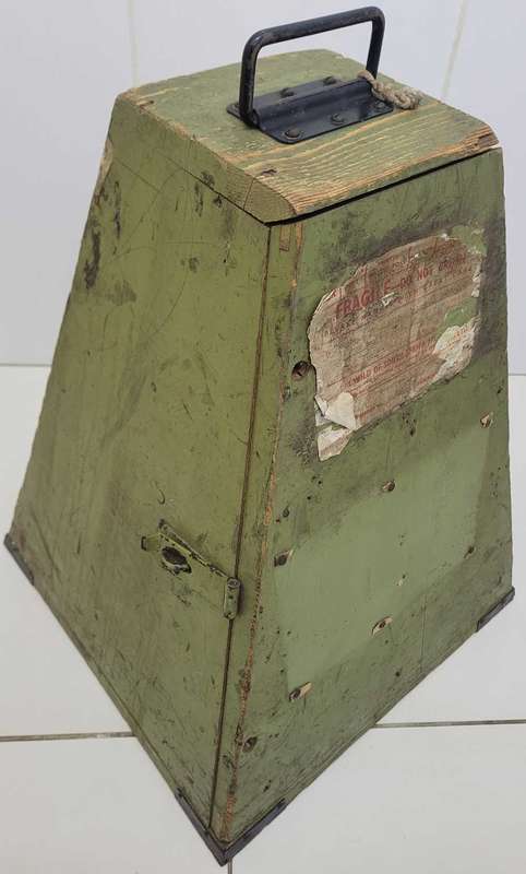 Vintage Cushioned Fragile Box For Theodolite Surveying.   COLLECTOR ITEM...