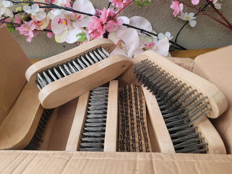 Pointed-End Wire Brushes (Bid Per Piece)