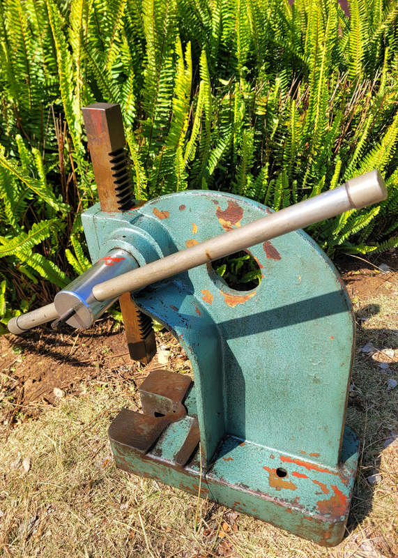 COLLECTION ONLY...Heavy Duty ARBOR PRESS (As Pictured - WOKING)