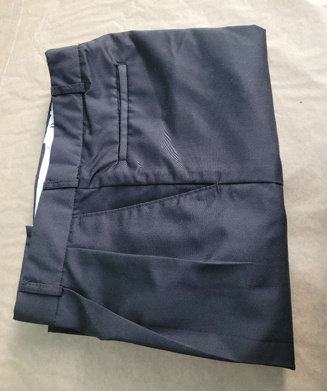 UNUSED...CARLO PALLAZI (Italy) Men`s Casual Pants (32)