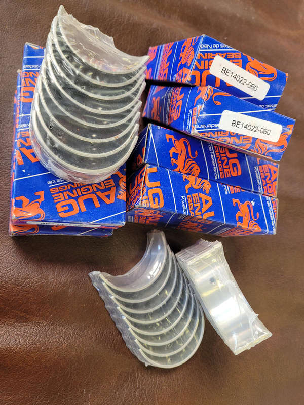 AUG 8-Piece Quality ENGINE VALVES (BE14022-060)  Bid Per Pack