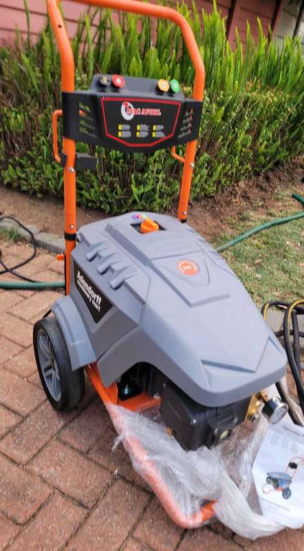 ADENDORFF High Pressure Washer. (HCLEAN003) Hardly-used Former Display Unit. 2024 Model