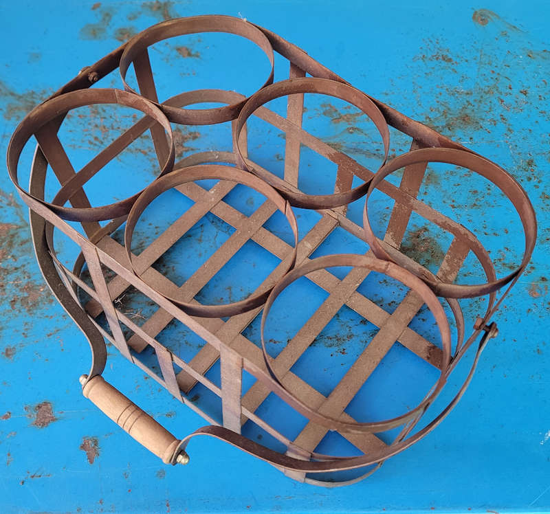 Vintage-Styled 6-Bottle Wooden-Handled Wine Rack