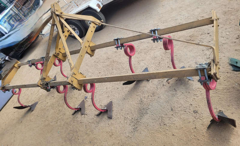 8-Tooth Cultivator/Tiller
