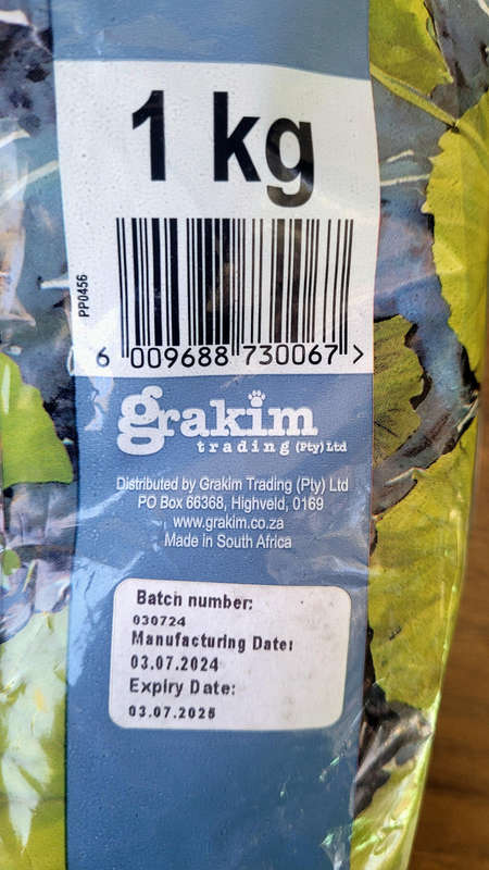 1Kg GRANT`S KOI FISH PELLETS. EXPIRY: 3 07 25