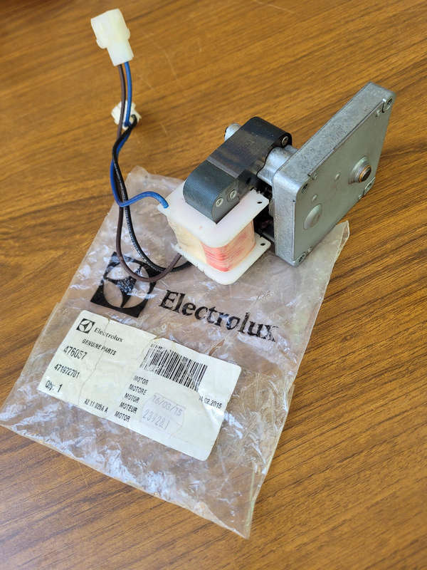 ELECTROLUX Offset Drain Valve Motor (471972701)