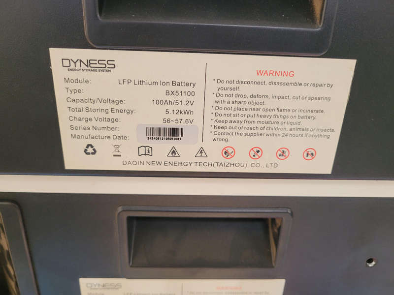 DYNESS BX51100 Lithium Battery Module. Some Store Room Dust But Working