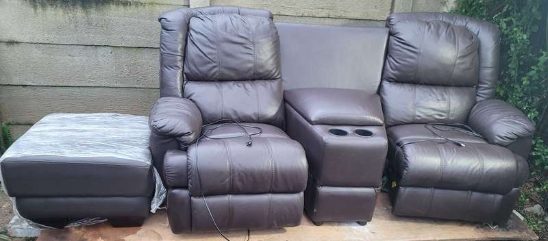 COLLECTION ONLY...100% 4-Piece GENUINE LEATHER Lazy Boy Recliners