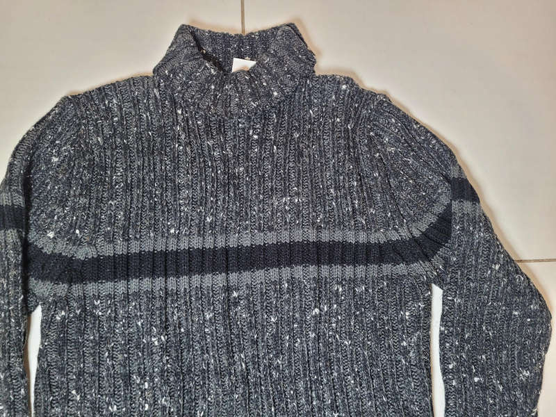 STONE HARBOUR Long-Sleeved High Neck Wool Stretch Jersey (M)