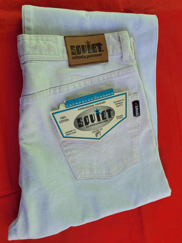 UNWRAPPED..SOVIET No.7 Loose-Fit Jeans (34)