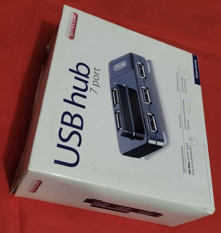 SITECOM 7-Port 480 Mbps USB Hub (CN-051)  LAST ONE