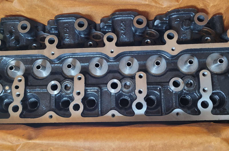 Nissan 2.7 Bare Cylinder Head (TD27) for Nissan Hardbody Cabstar, Pathfinder, Terrano, Mistral Etc