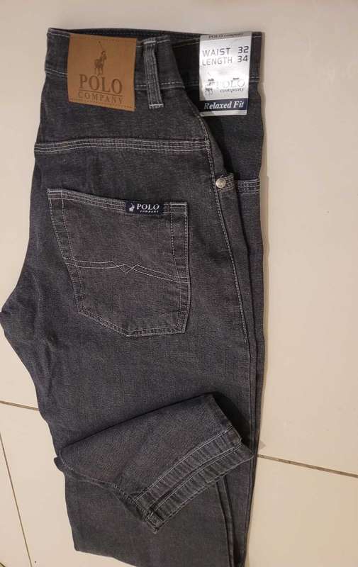 UNUSED Size 32 POLO Relaxed Fit  Jeans