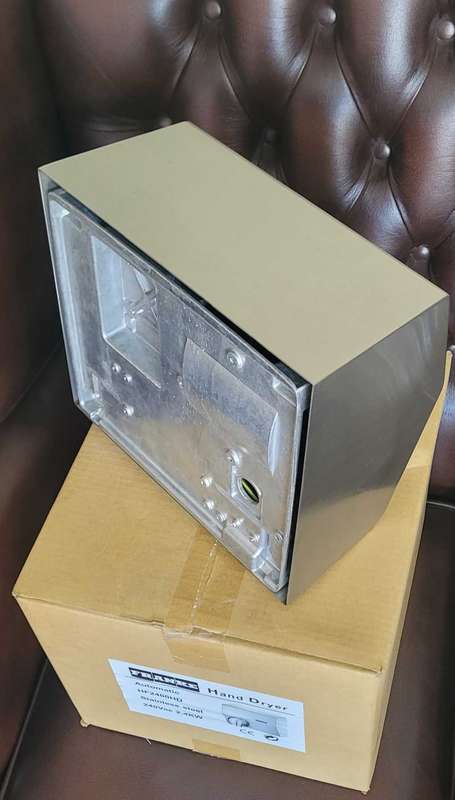 Infra-red 2.4Kw Automatic Wall-Mount Hand Dryer (HF2400HD)