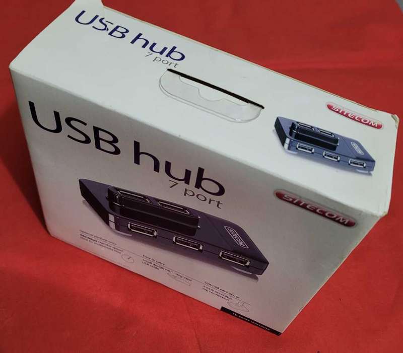 SITECOM 7-Port 480 Mbps USB Hub (CN-051)  LAST ONE