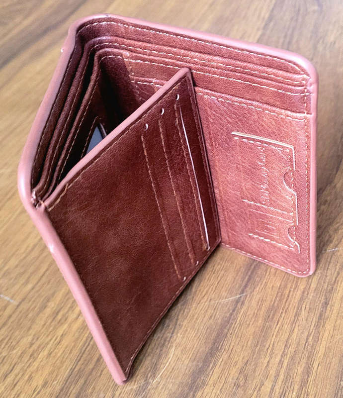 Vintage Gents Soft Leather Wallet/Card Holder (As Pictured)