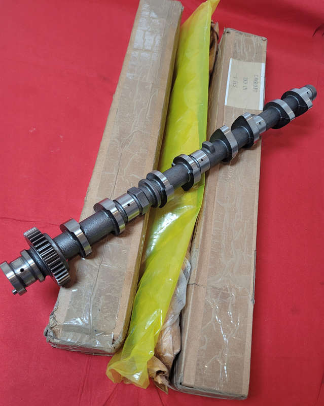 TOYOTA CAMSHAFT - For Fortuna, Hi-Ace, Hi-Lux  (2KD-IN)