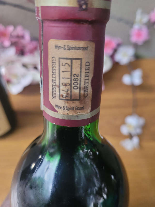 Collector`s Vintage Wine Collection. ALLESVERLOREN: 1986  / STELLENRYCK: 1989. (Bid Per Bottle)