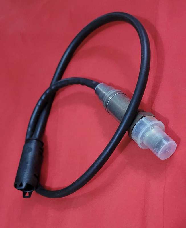 Oxygen Sensor 4-Pin (MALE), 4 wires For BMW E90 3 Series (BID PER EACH PIECE)!!!
