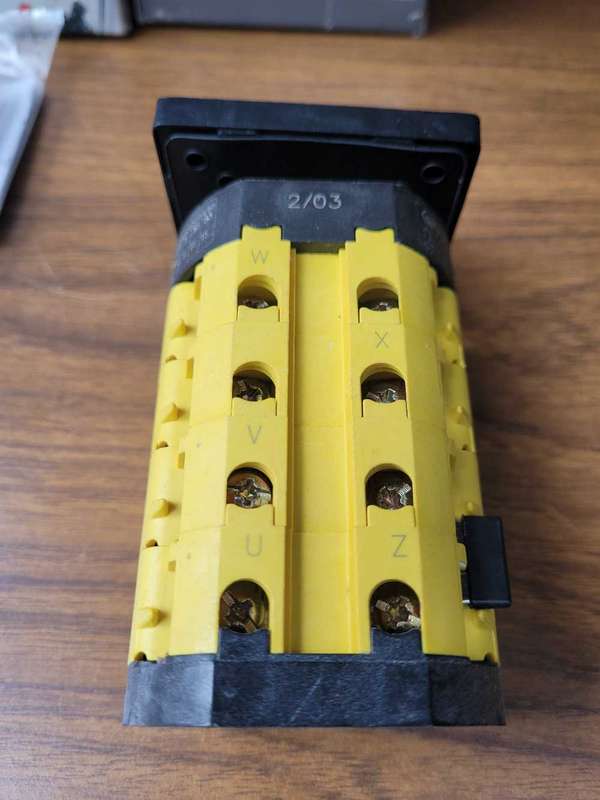 GIOVENZANA Rotary ON/OFF Cam Switch  (C0320015R007)