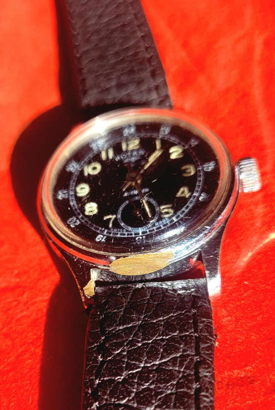 ROTARY AVENGER-17 Jewels Hand-Wound Anti-Magnetic Swiss Gents Watch. WORKING... See Description