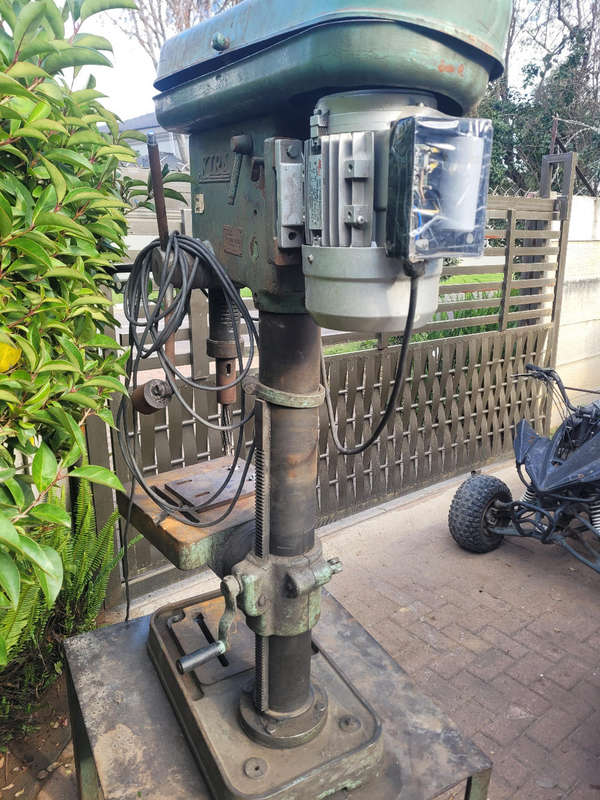 Vintage KIRA Heavy Duty SINGLE PHASE Industrial Drill Press-As Pictured...Working. Extremely heavy!!