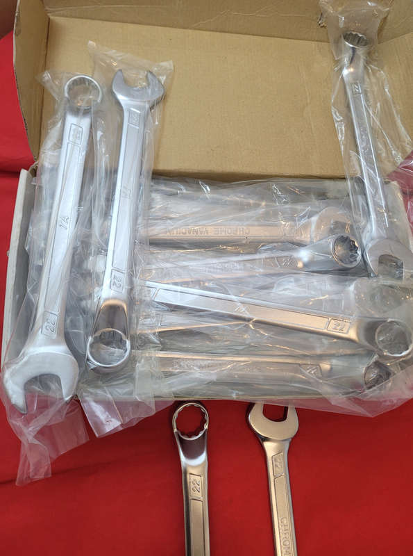 (4x Size 22)mm Combination Wrench Spanners (Bid Per Lot)