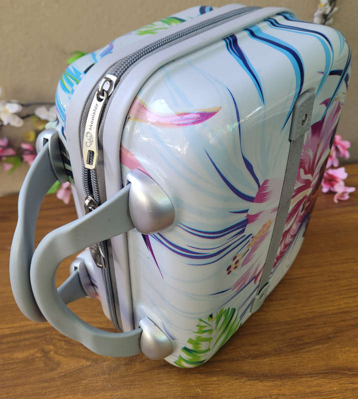 Quality Ladies Cosmetics Bag (26x14x24)Cm