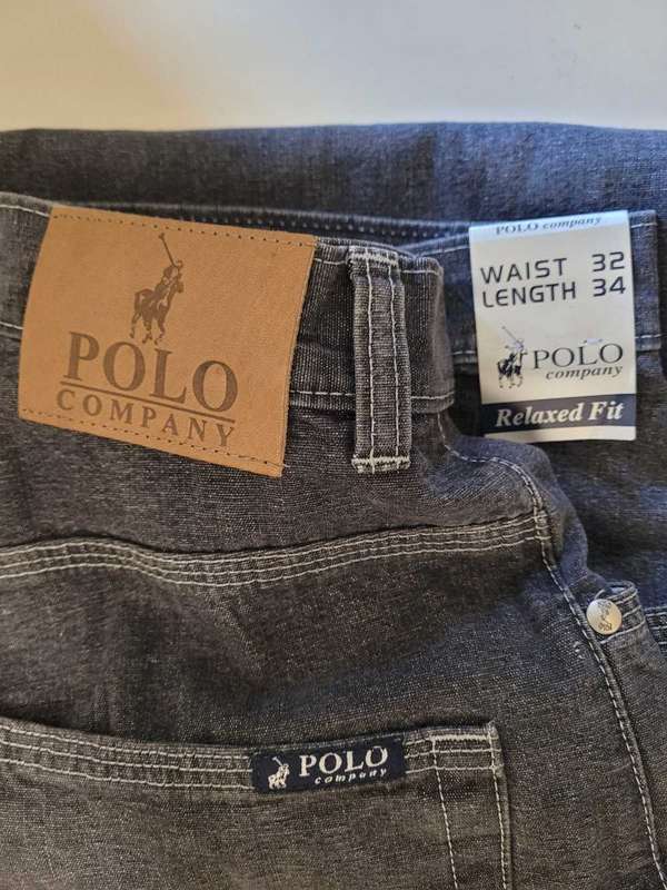 UNUSED Size 32 POLO Relaxed Fit  Jeans