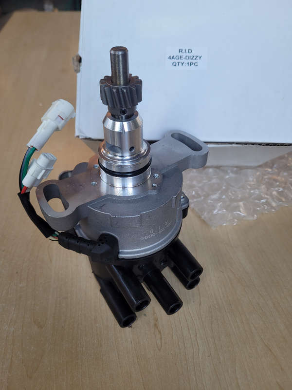 TOYOTA HIACE Ignition Distributer