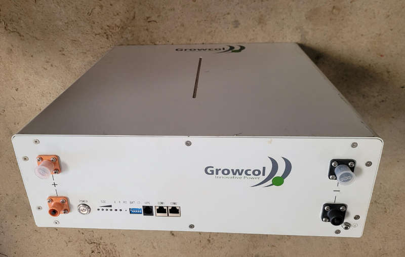 GROWCOL 5.1kWh Lithium Battery Module. Powering On. Low Battery Level