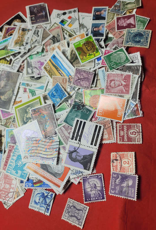 360x Bulk WORLD Mixed Stamps  (Lot 3)