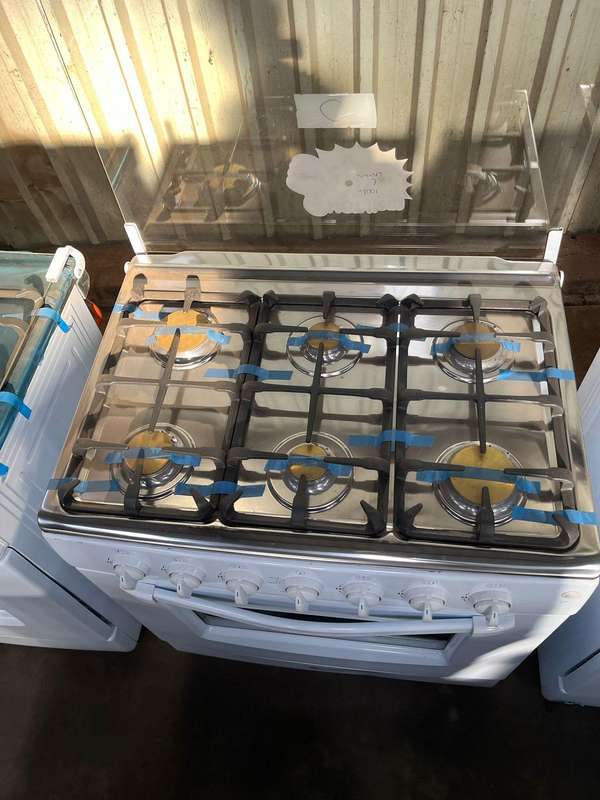 Zero 6 Burner Full Gas Stove - White