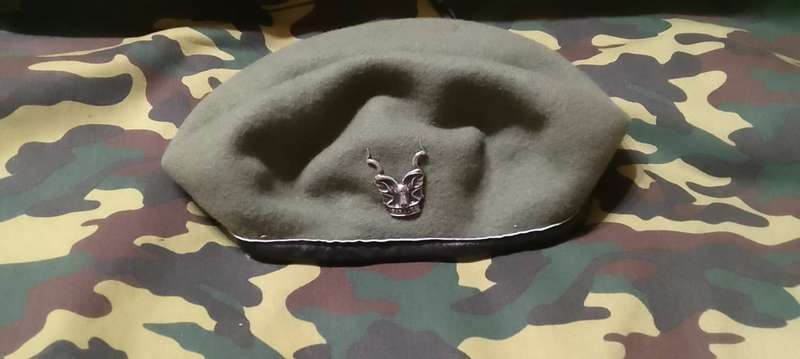 SADF -  SWATF AREA FORCE BERET WITH CAP BADGE