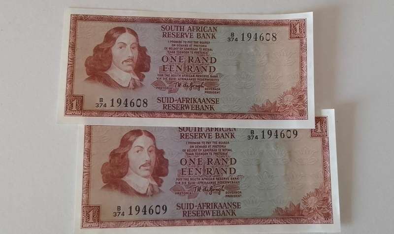 RSA ONE RAND  - TW de Jongh, (UNC/ SEQUENCED) : Consecutive Number 2 NOTES