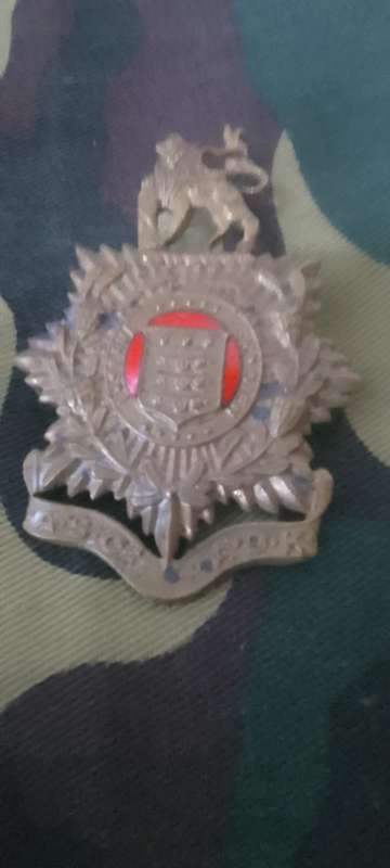 SADF /SA ARMY ADMIN SERVICE CORPS (A.S.C) CAP BADGE